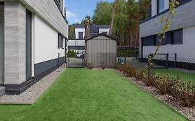 Sunny Apartment Lukecin By Noclegi Renters